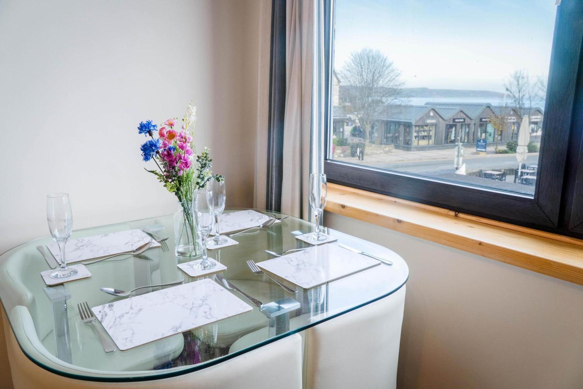 Harbour Hideaway - 1 Bedroom Apartment - サンダースフット エクステリア 写真